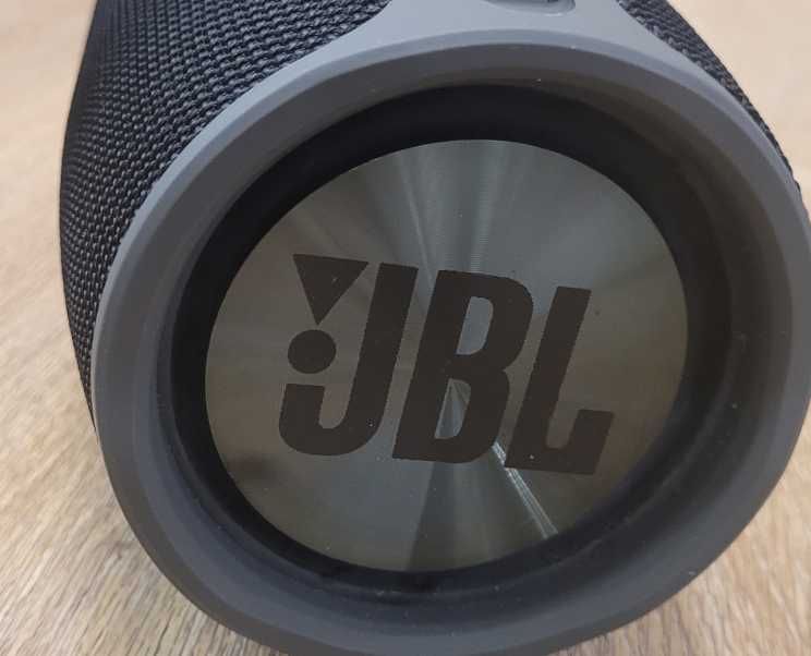 JBL Xtreme Big портативна колонка