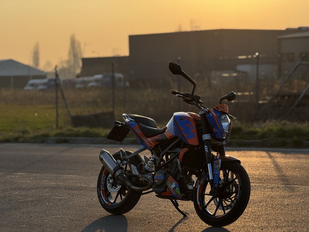Ktm duke 125 Akrapovic