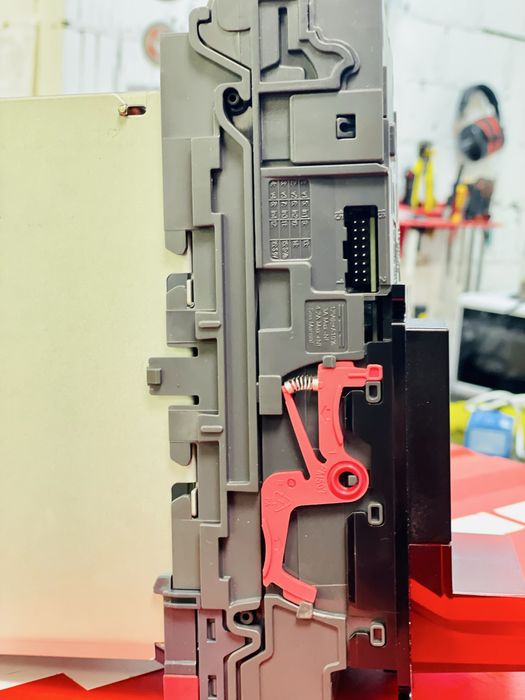 Продам купюроприймач NV9USB+ з касетою на 600 купюр