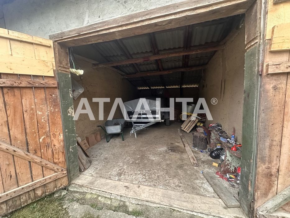 2х кімн будинок із господарством в с. В.Станівці все є