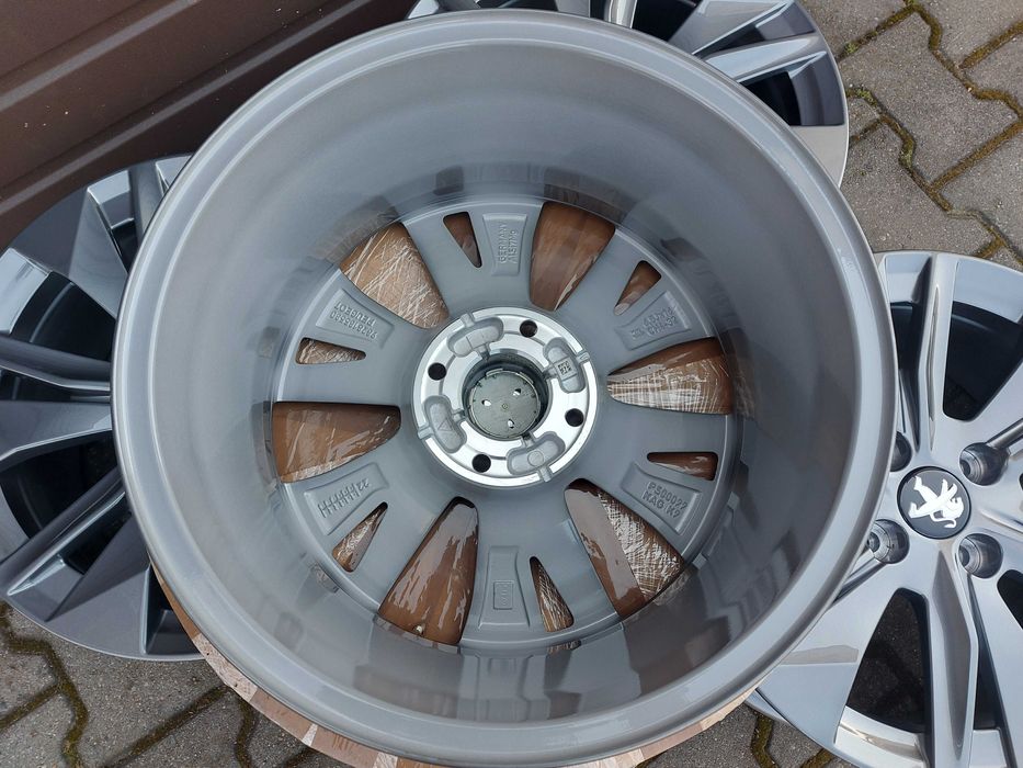 16x6.5J et32 4x108 Peugeot 207, 208, 2008, Citroen C3 C4 Berlingo, DS3