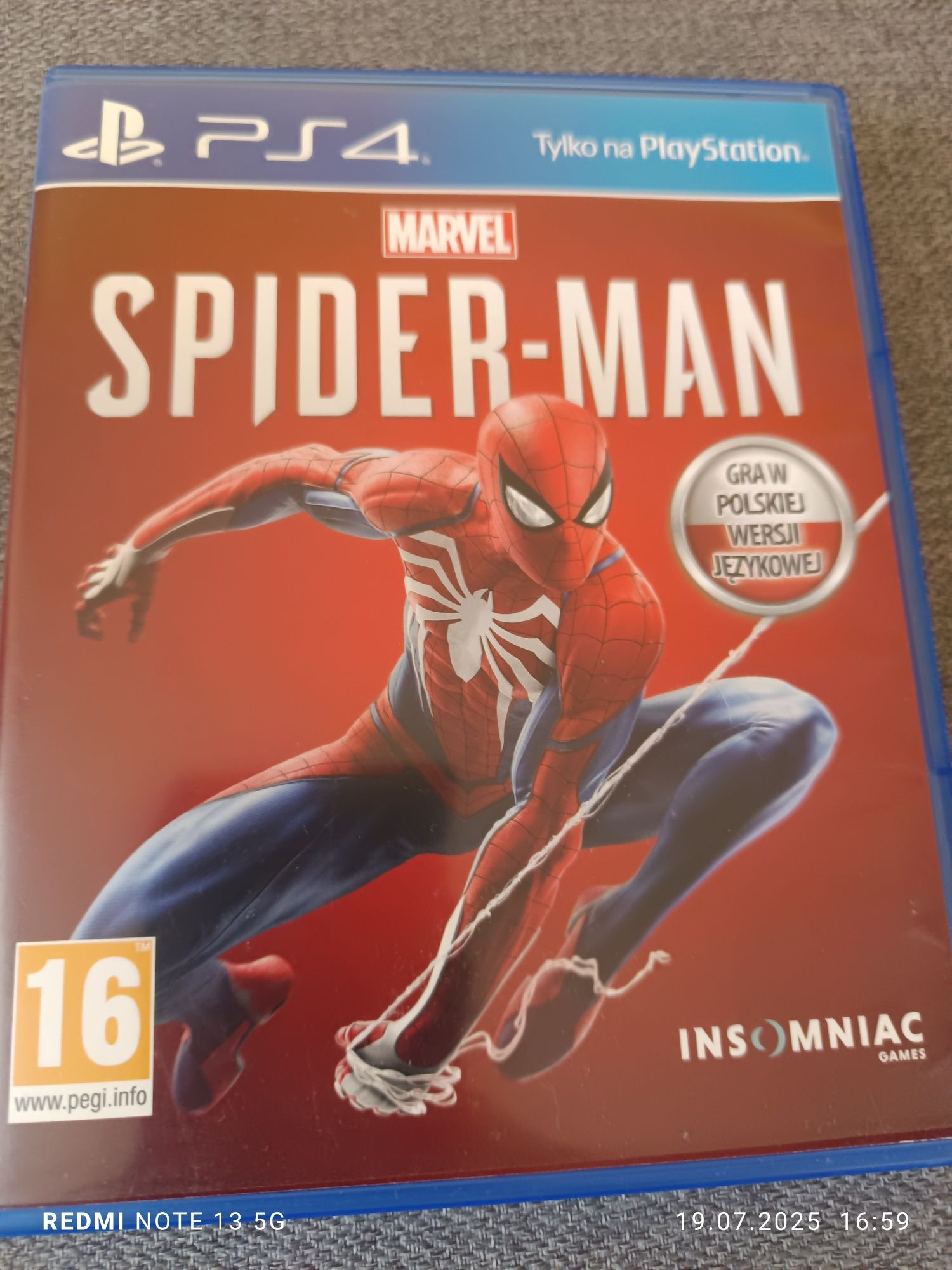 PlayStation 4 Slim  1T pamięci  z padem oryginalnym