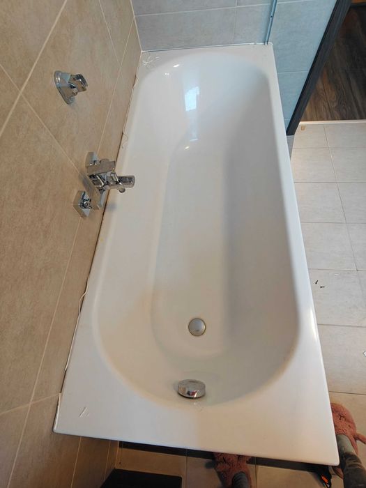 Wanna Koło sprawna, idealna do łazienki albo morsowania :)