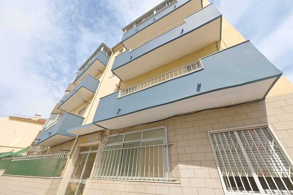Apartamento T2 na Torrinha, Ameixoeira