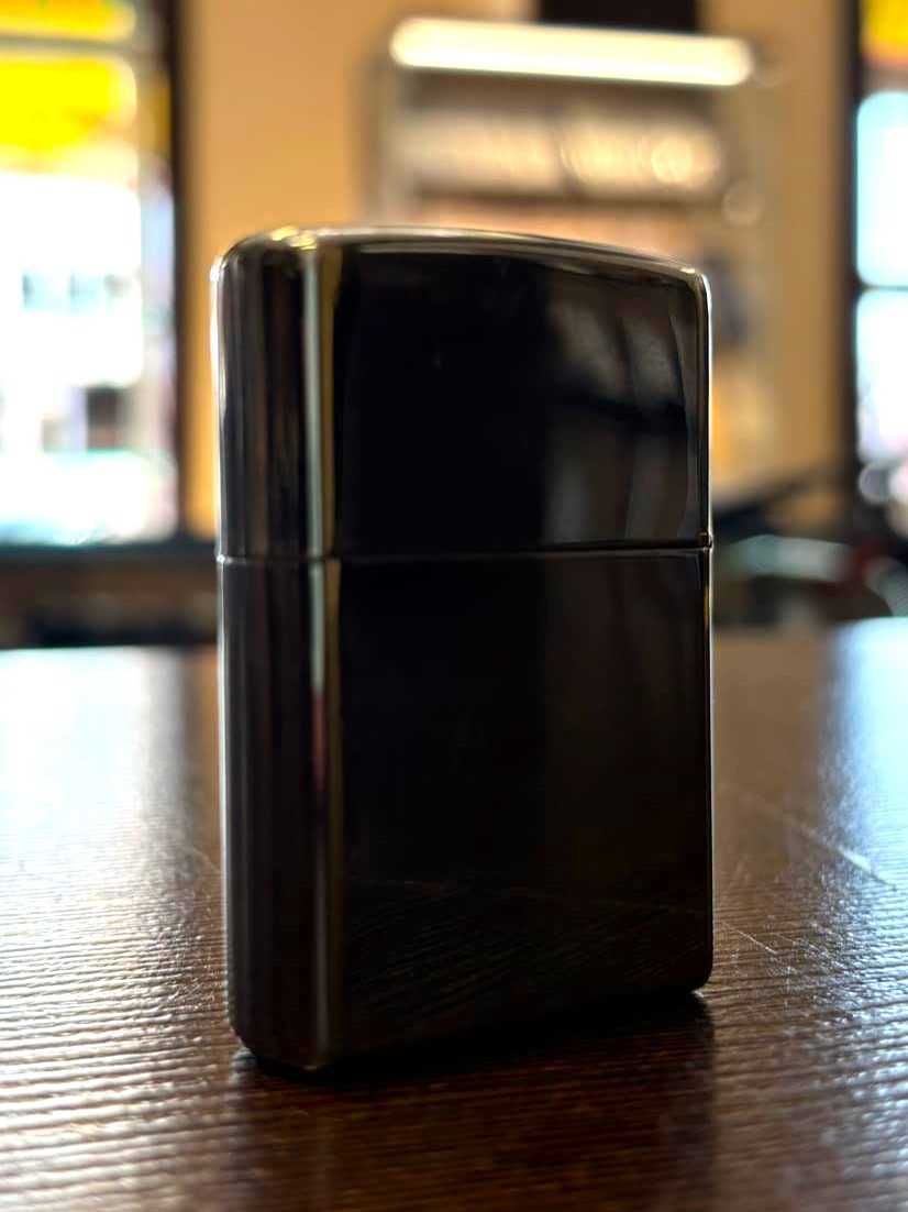 Zapalniczka Zippo B 18