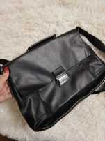 torba Calvin Klein teczka aktówka Calvin Klein mieści A4 czarna