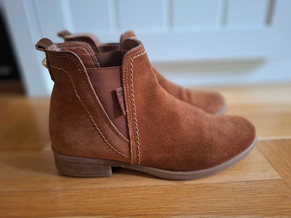 Seaside skóra zamsz sztyblety 35