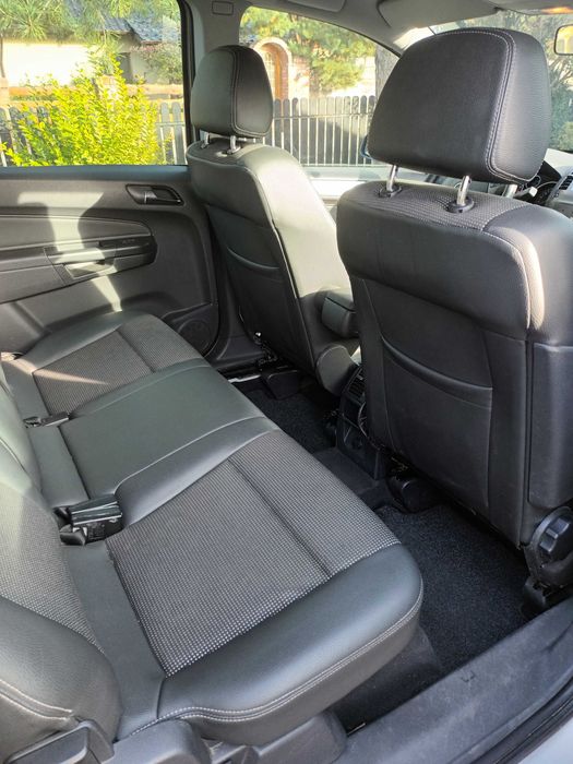 Opel Zafira B 1,8 Lift benzyna 7 osobowy