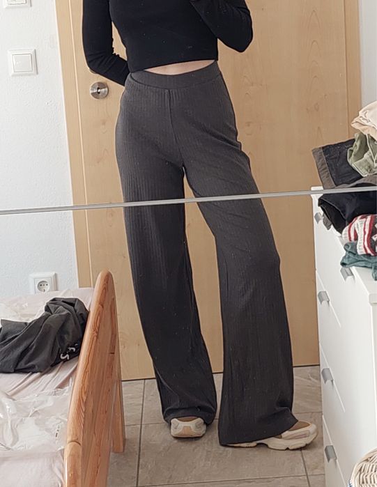 Штани кльош. Брюки