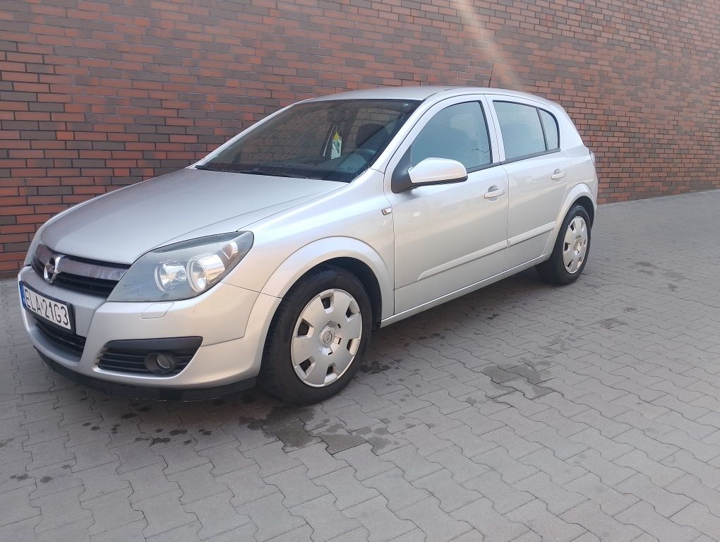 Ładna Opel Astra H 1.9D 2006r Skrzynia 6