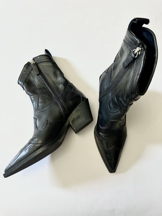 Ботинки козаки жіночі Zara