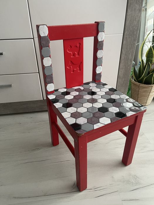 Krzesełko drewniane dziecięce