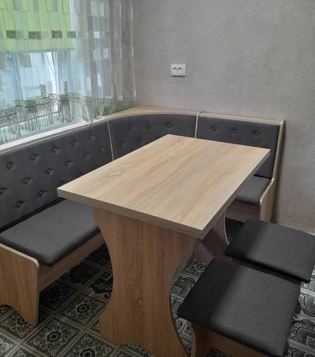 Комплект Куточок кухонний ДСП (Куток+стіл+2 табуретки)  Дуб сонома