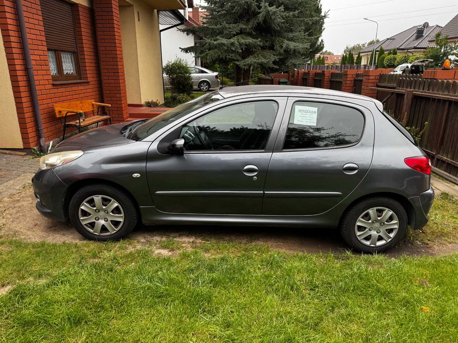 PEUGEOT 206 plus, 2009 r., przebieg 75 tyś, bardzo zadbany