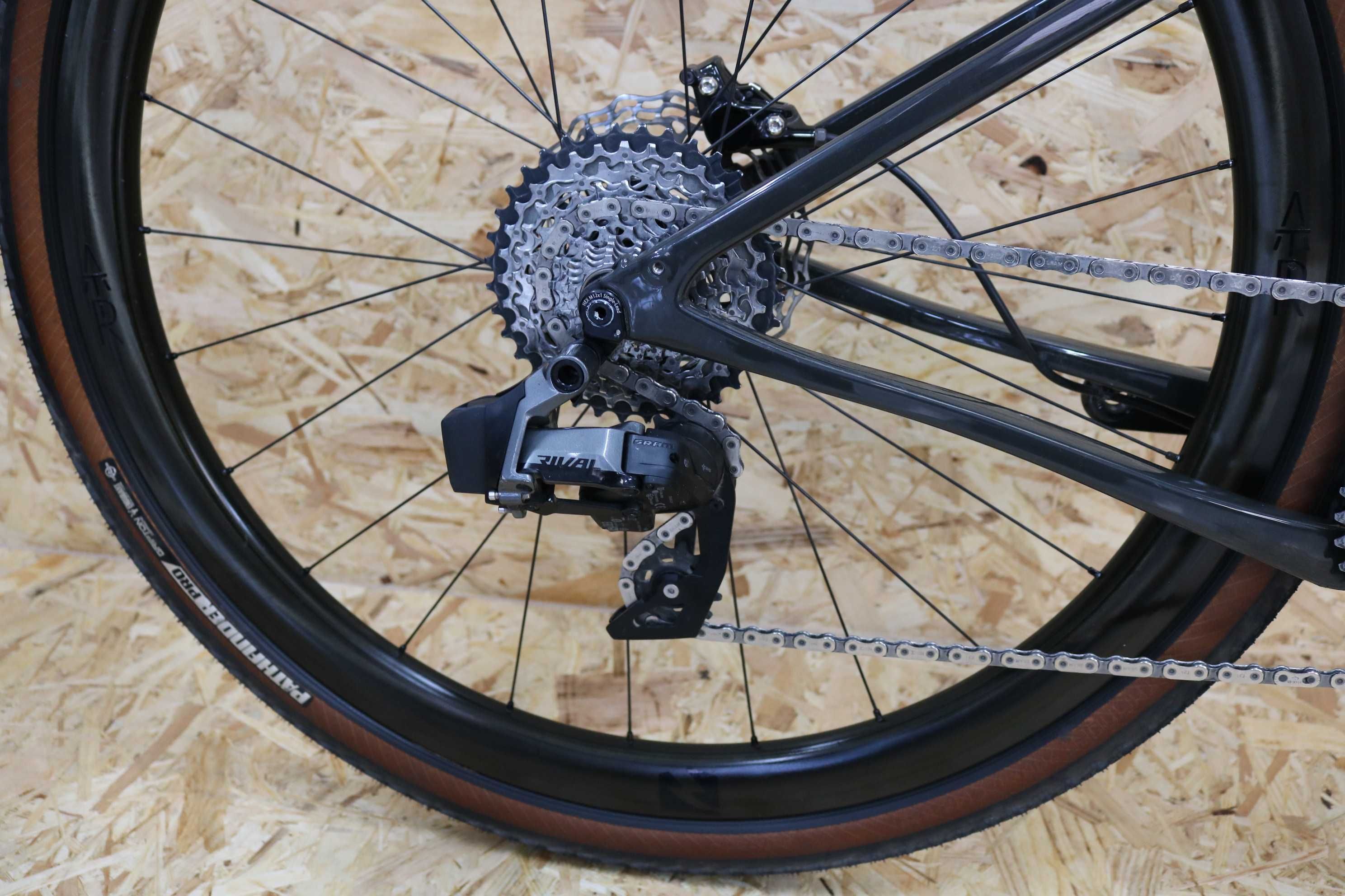 Bicicleta Gravel Cannondale Topstone - Sram AXS - Rodas carbono