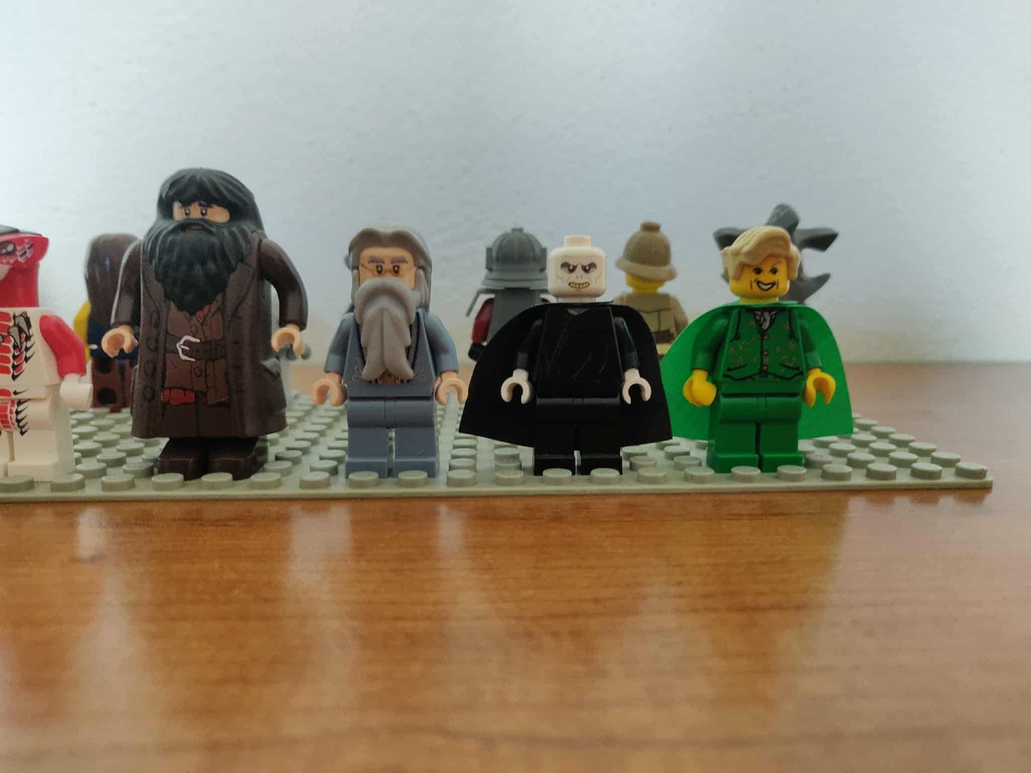Vendo Lote Minifiguras Lego de varios temas a 5€ cada