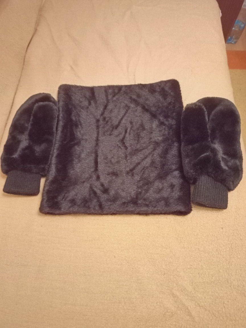 Komplet Komin i Rękawiczki firmy PANPAN typu misiek WARTO !!!
