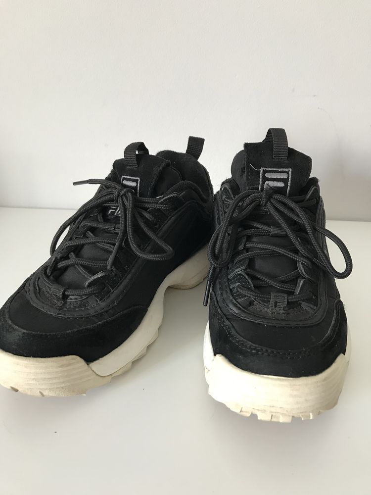 Tenis FILA originais (pretos)