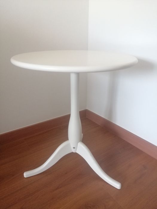 Mesa de apoio branca Ikea