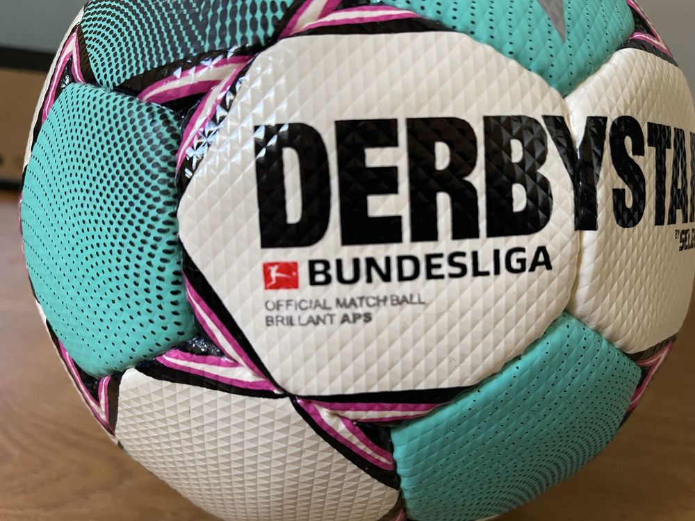 Piłka Derbystar Bundesliga Brillant APS 2020/21 Lewandowski 41 goli