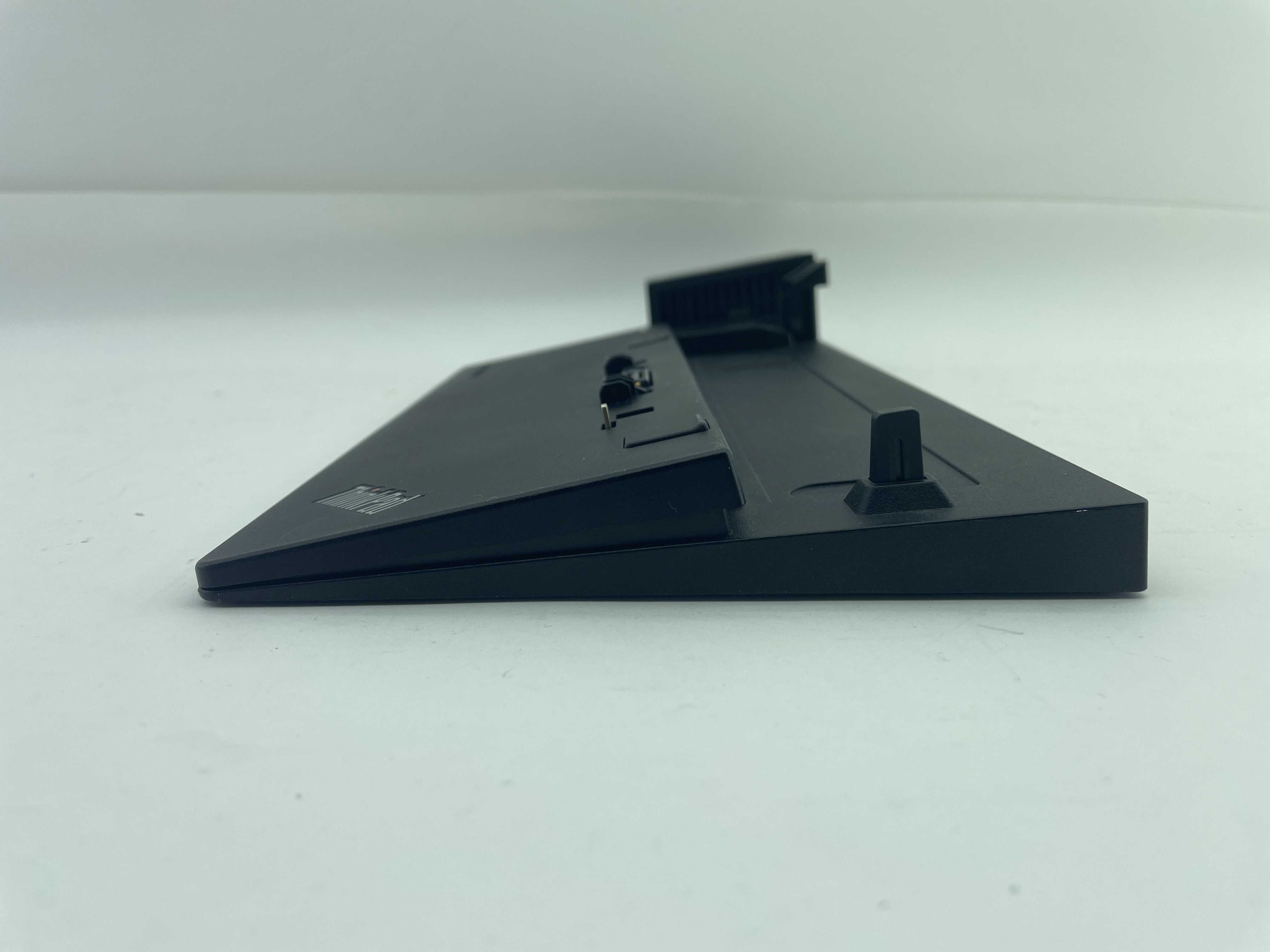 Stacja Lenovo ThinkPad Ultra Dock Type 40A2 (z kluczykiem) T460p, X270