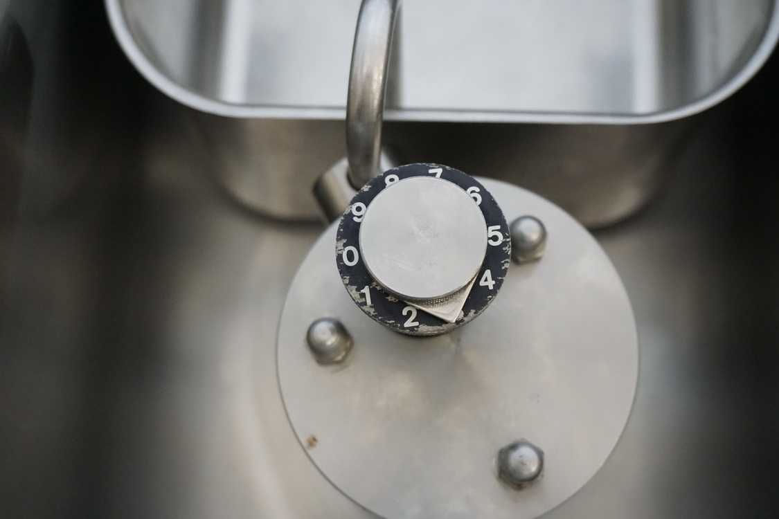 Automat Maszyna Ubijaczka Śmietaniar bitej śmietany Mussana Boy 4L 36%