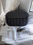 Lacoste czarna torba na ramię