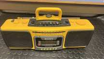 Radio vintage Multibanda e Cassette SONY SPORTS