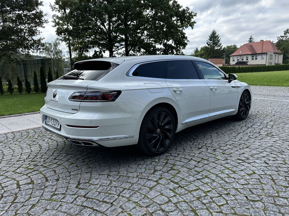 Wynajem  VW Arteon 2.0 diesel 4-Motion R-Line DSG Full wersja !!!