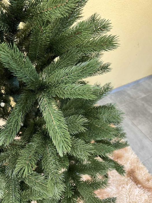 Елка ёлка Ялинка штучна Буковельська лита пишна зелена блакитна