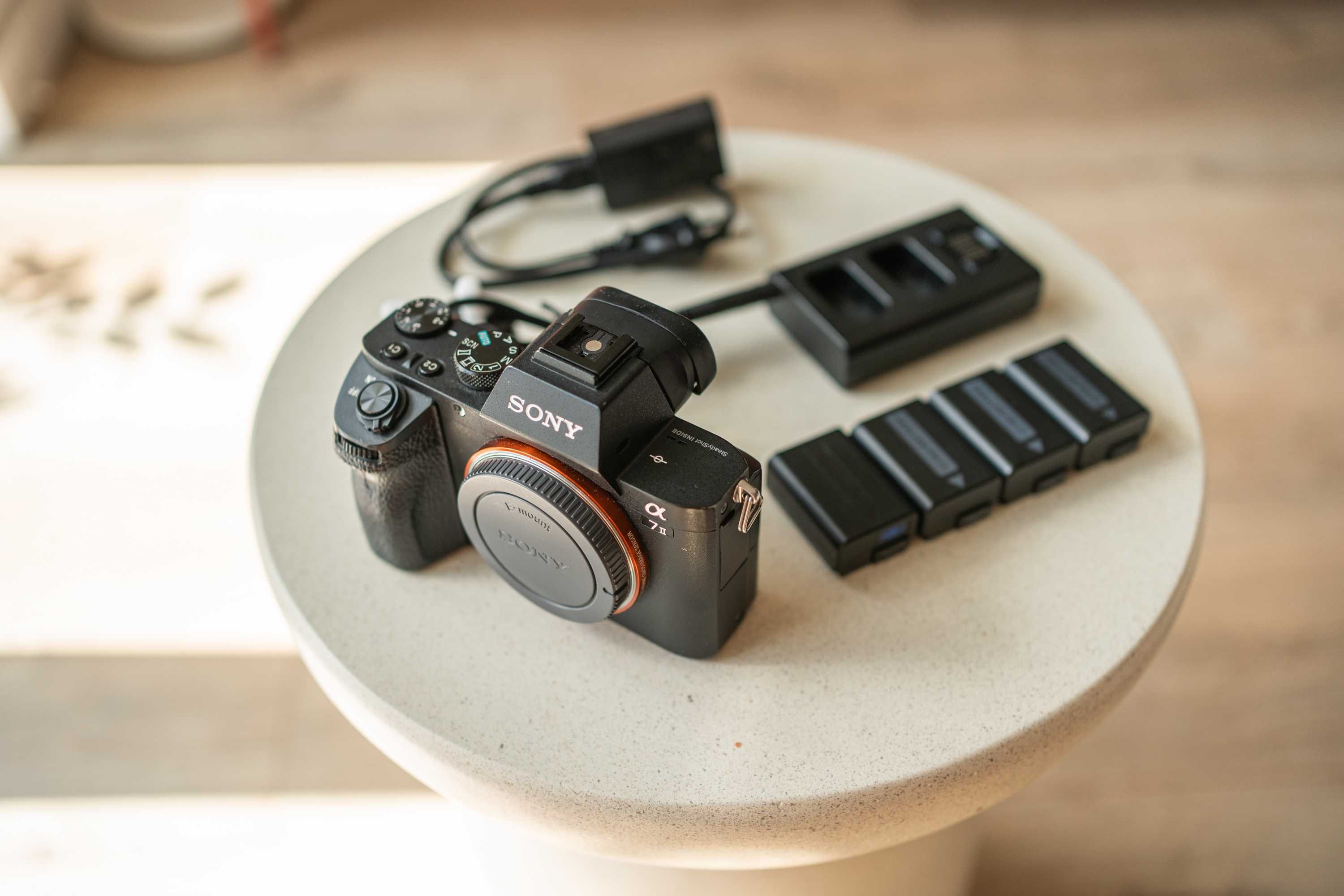 Body Sony A7II bezlusterkowiec FE pełna klatka - 5 baterii- cały zesta