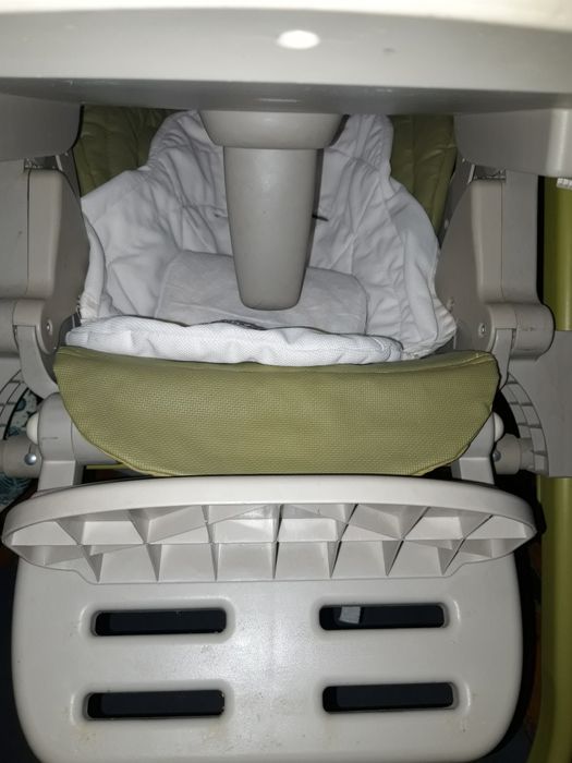 Стульчик для кормления Chicco Polly Magic от 0