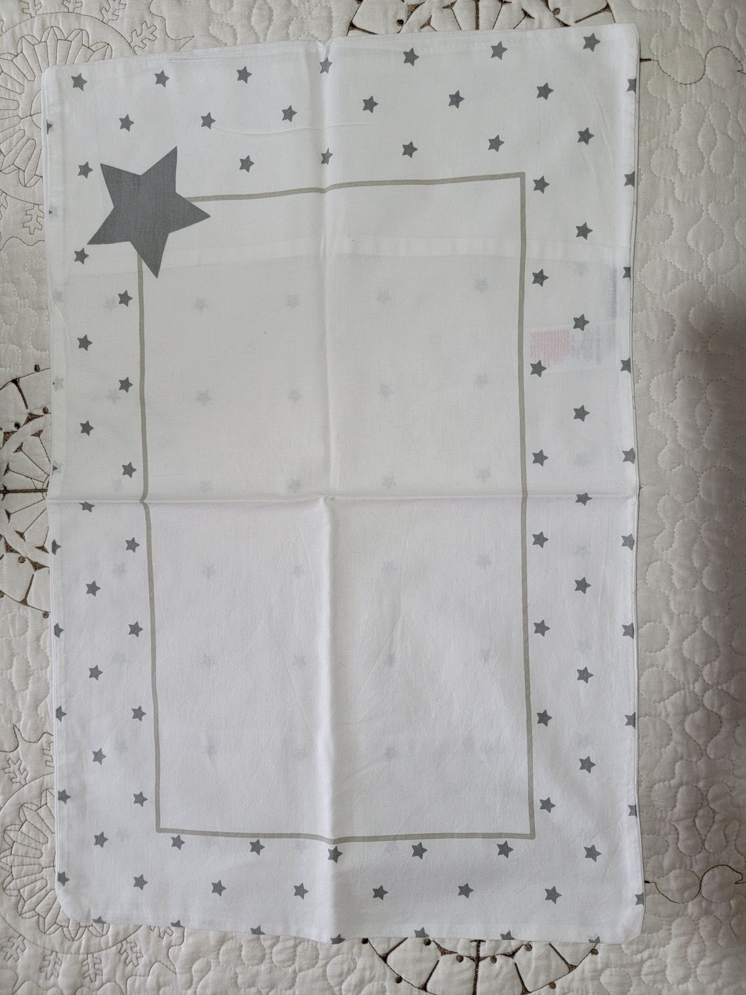 Pack Têxteis de berço  - Tema Chuva de estrelas - branco/estrelas
Tama
