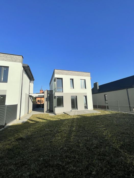 Сучасні котеджі якісне будівництво