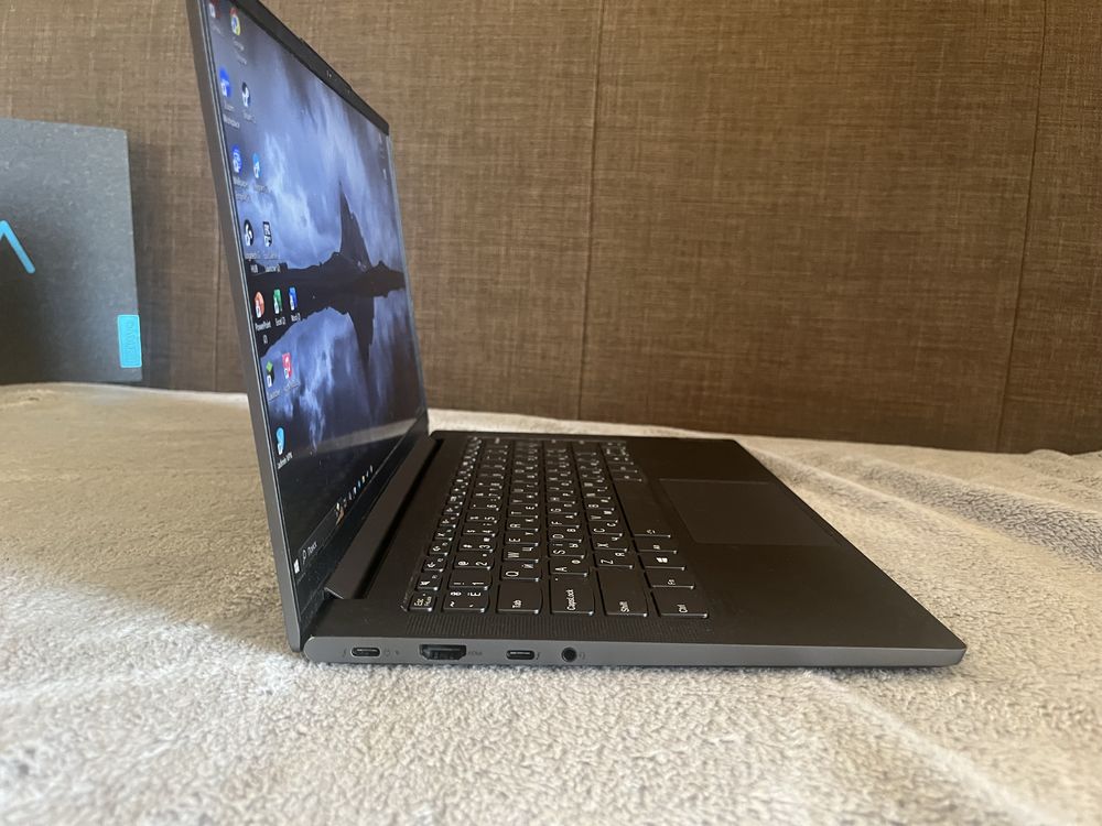 Lenovo yoga slim 7 slim