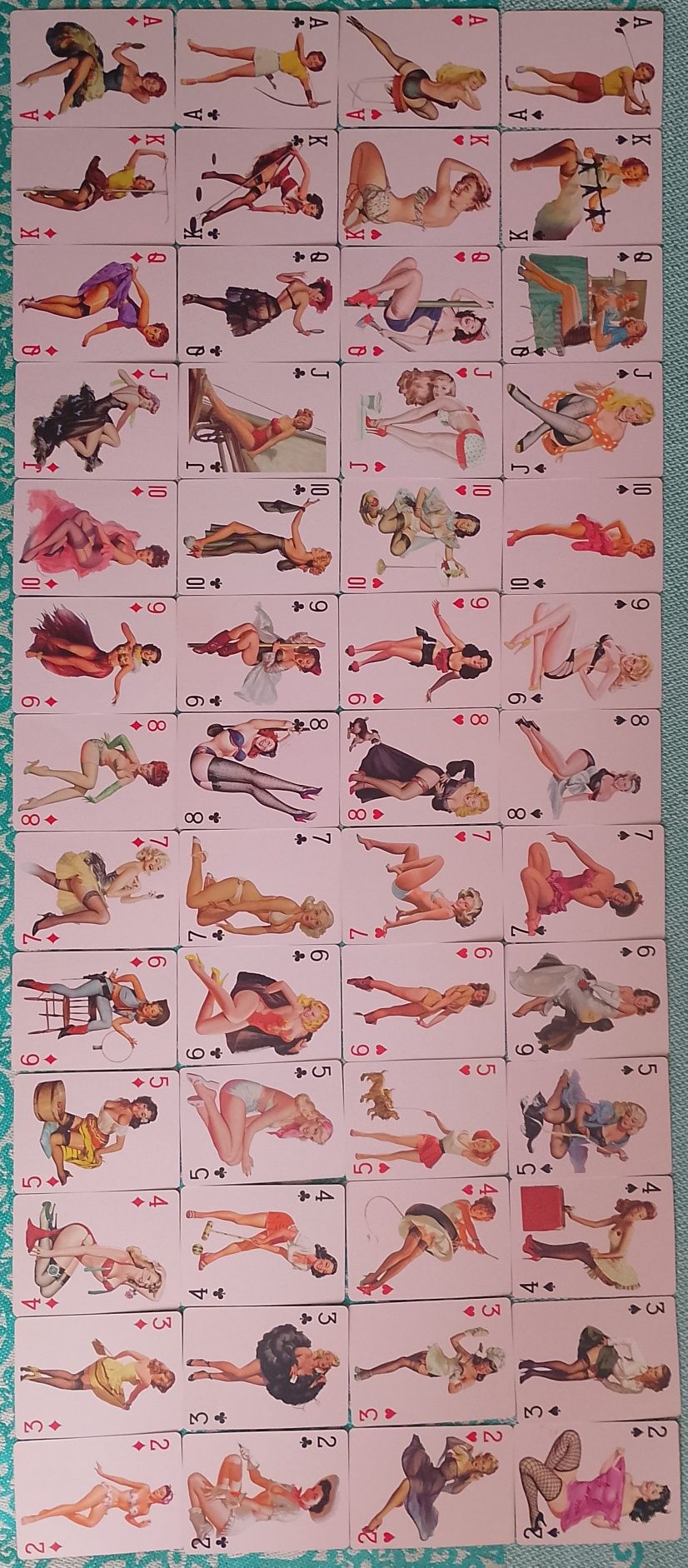 Карты игральные ню