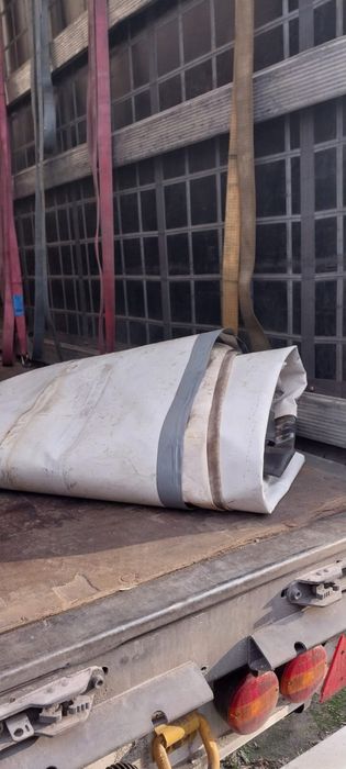 Брезент. Тент. Крыша полуприцепа