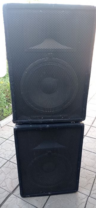 Комплект аппаратуры (колонки Fortissimo и усилитель Muzon)