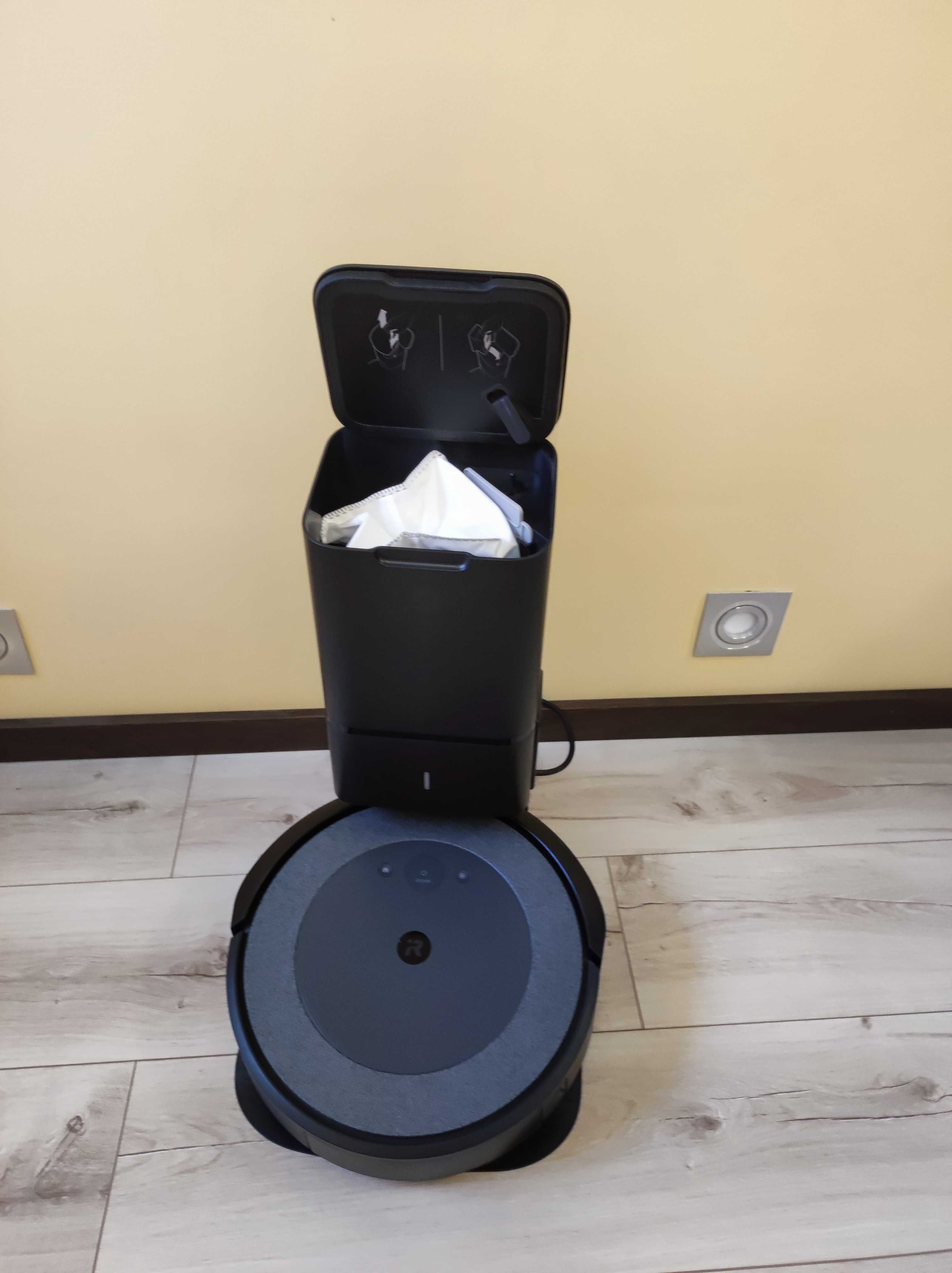 iRobot Roomba i5+