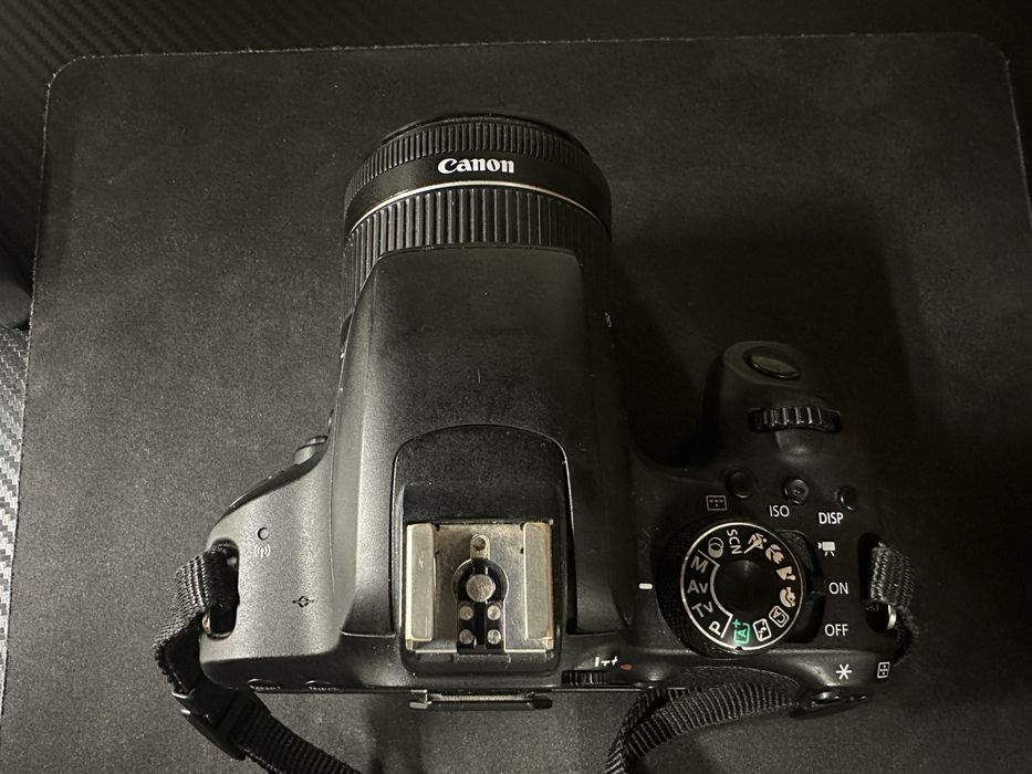 Canon EOS 800D + 18-55mm kit