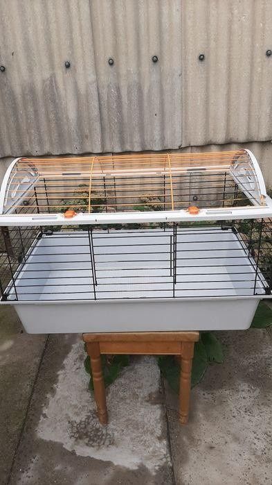 Большая клетка для кролика