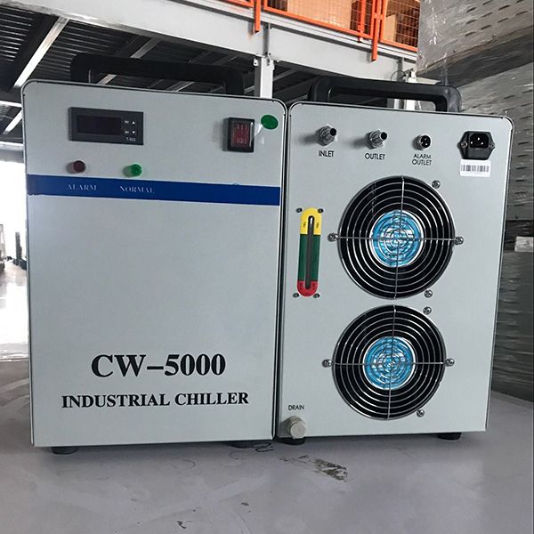 Промышленный чиллер CW-5000 для лазерного станка