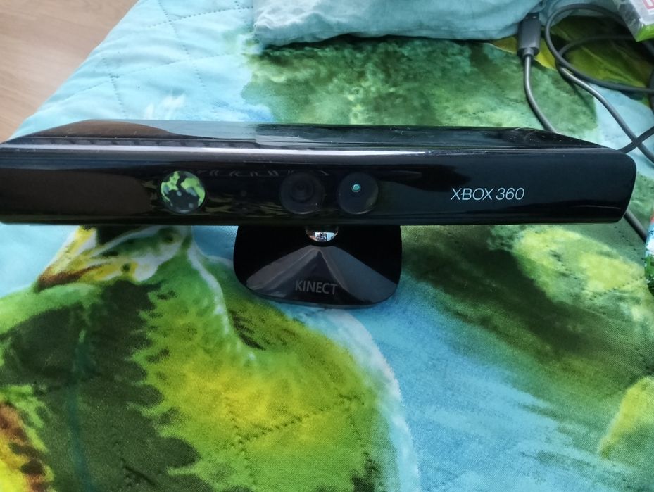 Kinect i płyta do Xbox 360