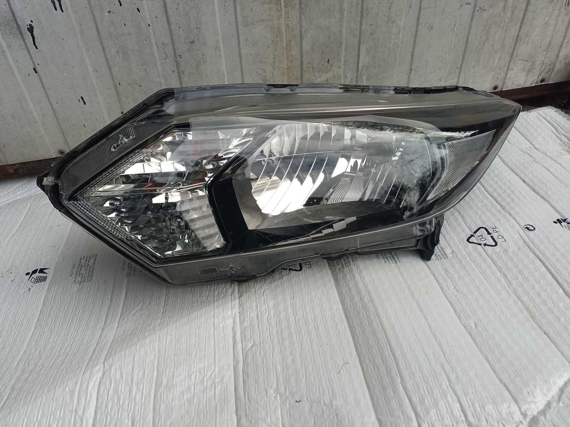 Honda H-RV lampa lewa przednia