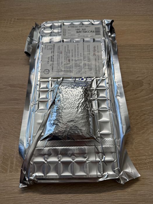 Mikrokontroler ATMEGA2561-16AU - 180 szt. | Nowe, Fabryczne