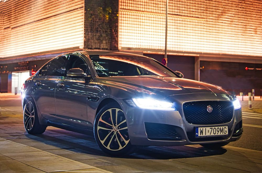 Jaguar XF