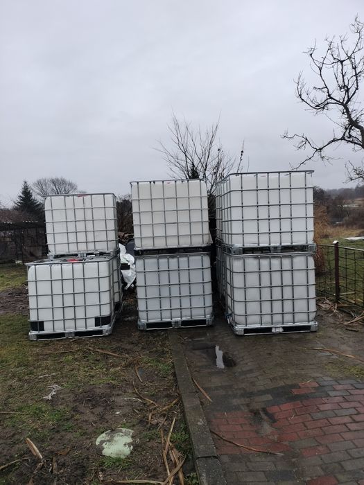 Witam sprzedam mauzery 1000 litrów