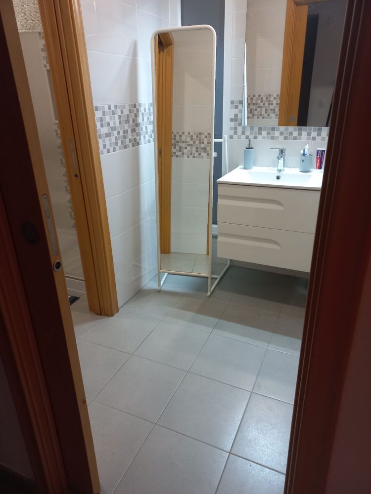Quarto mobiliado
