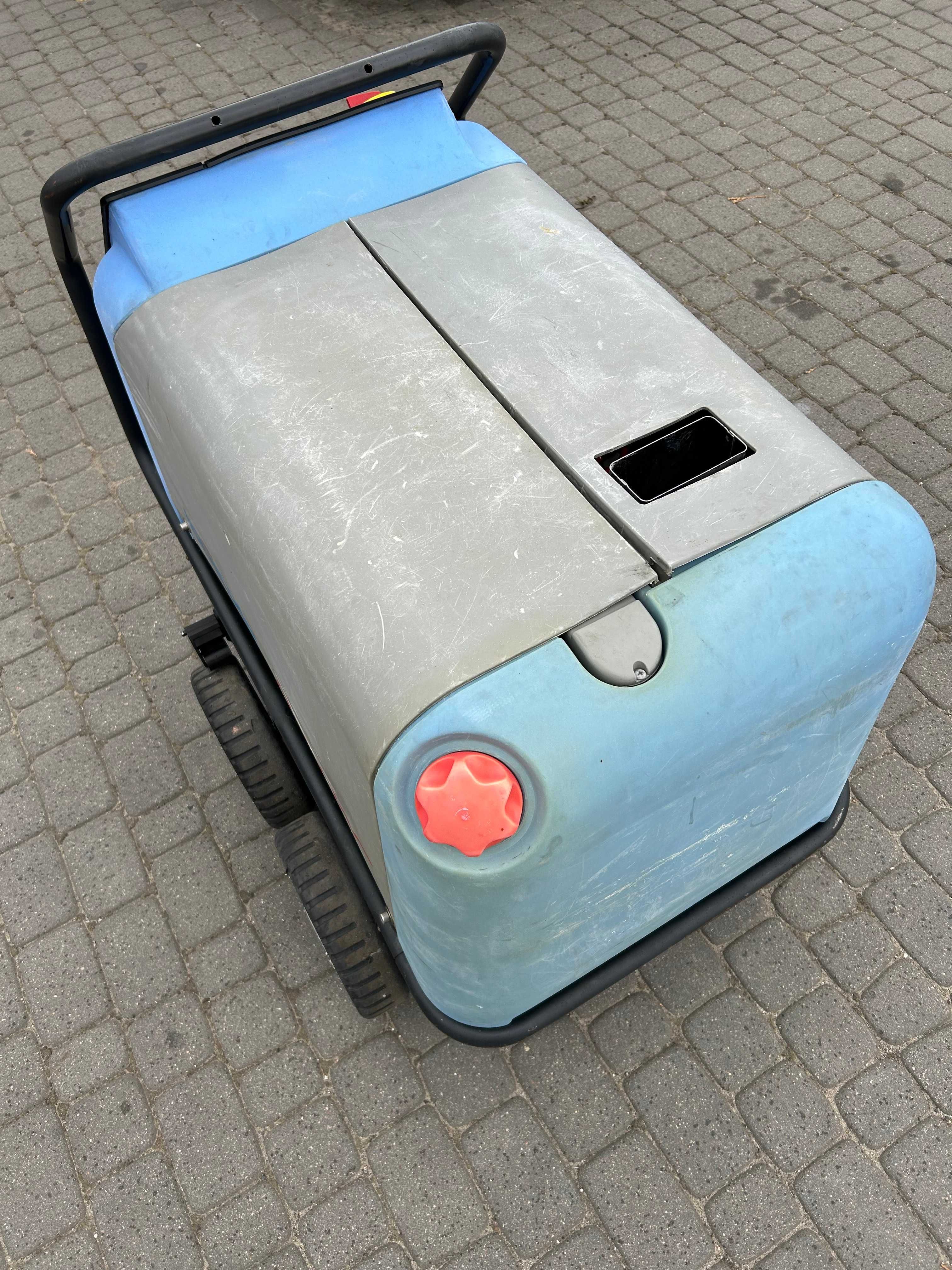 Myjka ciśnieniowa KRANZLE THERM 635 na gorącą wodę