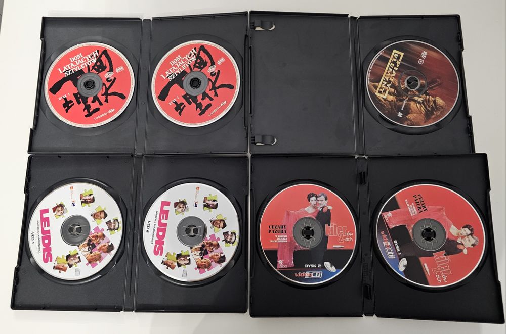 Zestaw 8 filmów na DVD